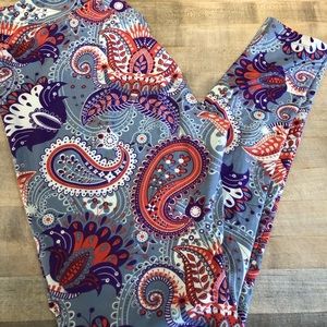 Lularoe TC paisley leggings